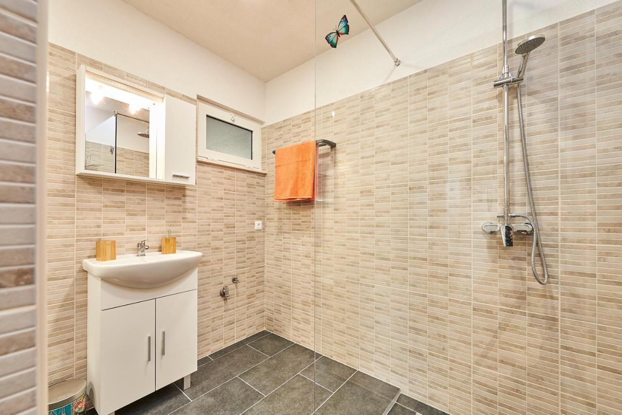 Studio Apartment Bascan 特罗吉尔 外观 照片