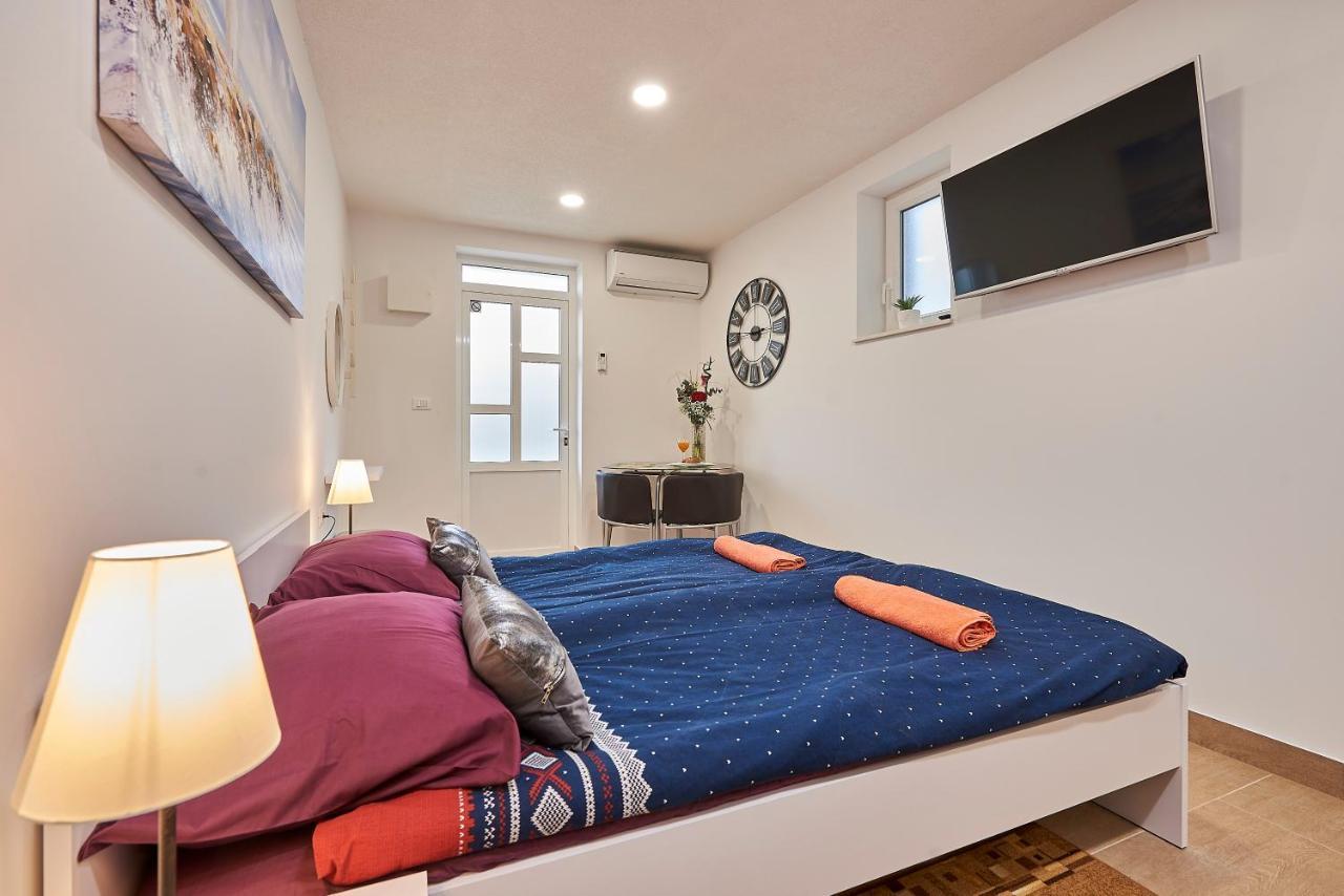 Studio Apartment Bascan 特罗吉尔 外观 照片